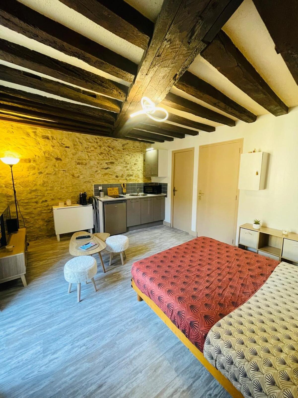 Le Du Vieux-mans - 2 Guests - Wifi